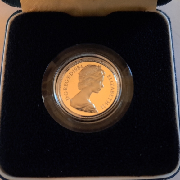 Royal Mint 1984 United Kingdom silver proof coin w COA - Picture 1 of 8